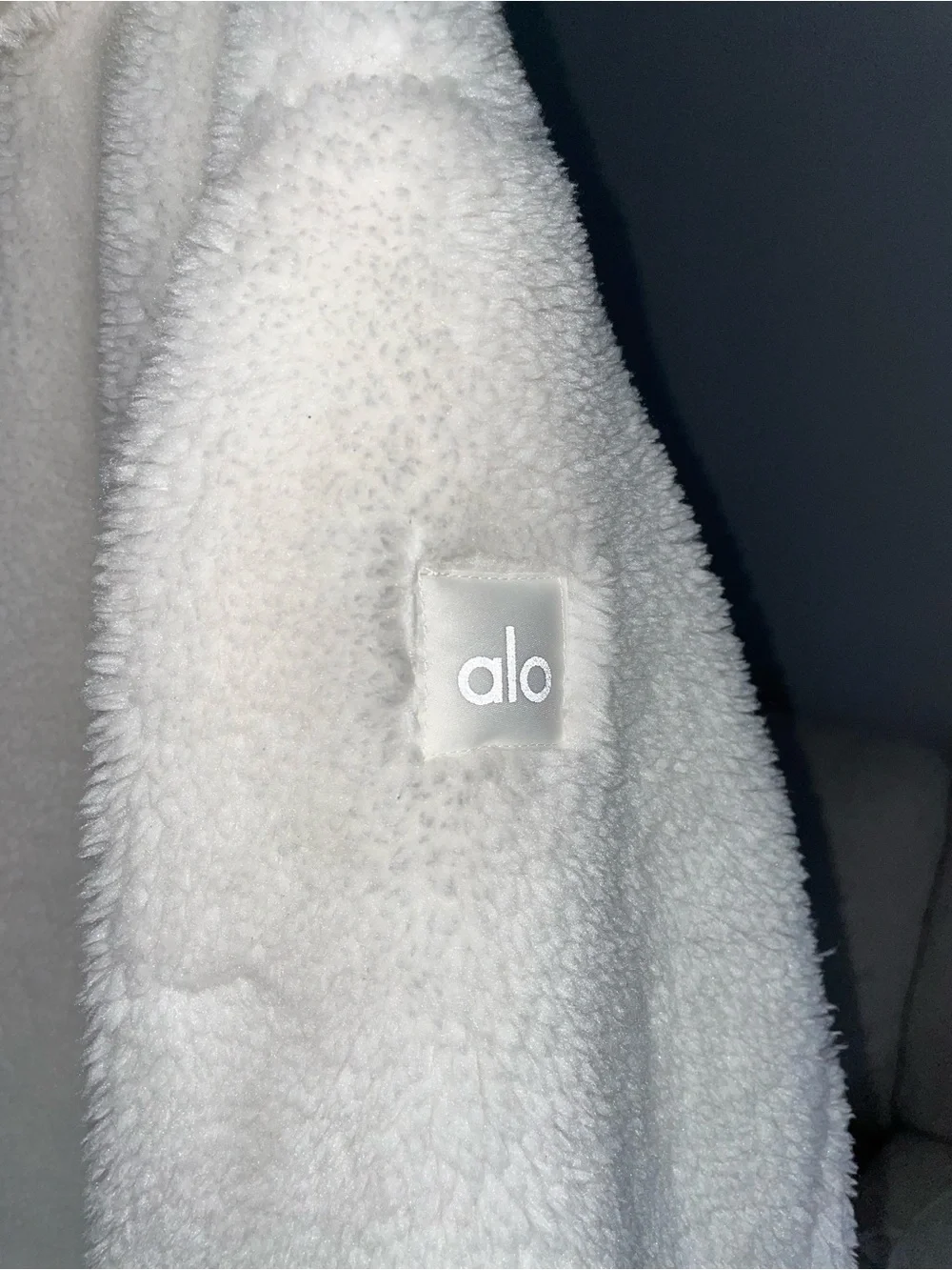 Alo Foxy Sherpa Fleece Hooded Jacket White